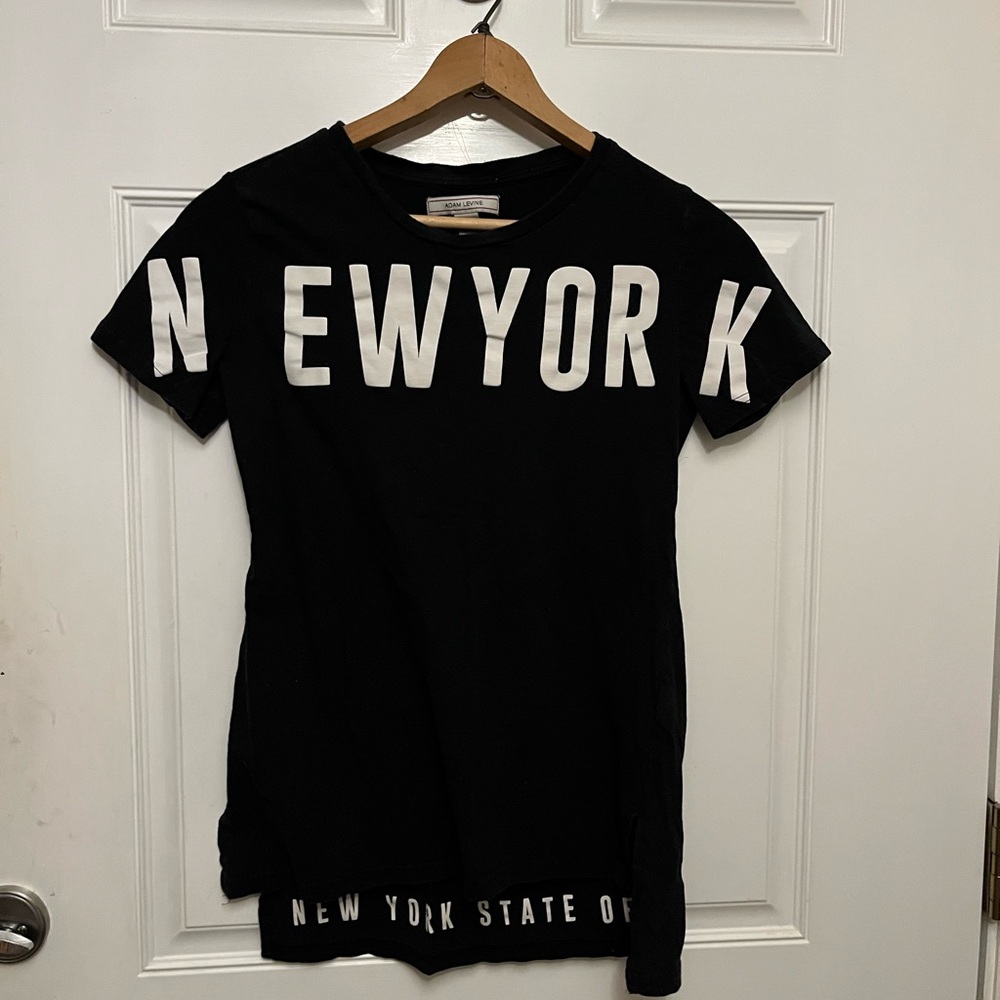 Adam Levine Collection Black 'New York' Graphic Tee